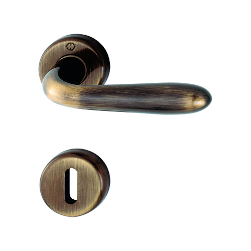 Maniglia Hoppe Santiago con rosetta e bocchetta tonda diametro 44 mm ottone bronzato per porte da interni