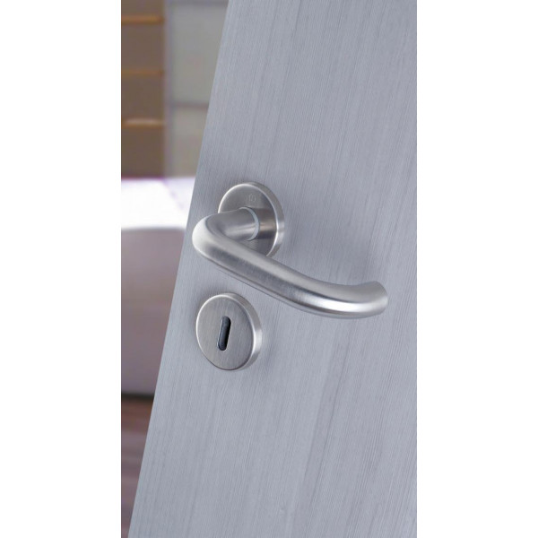 Maniglia Hoppe Paris con rosetta tonda diametro 52 mm argento per porte da interni