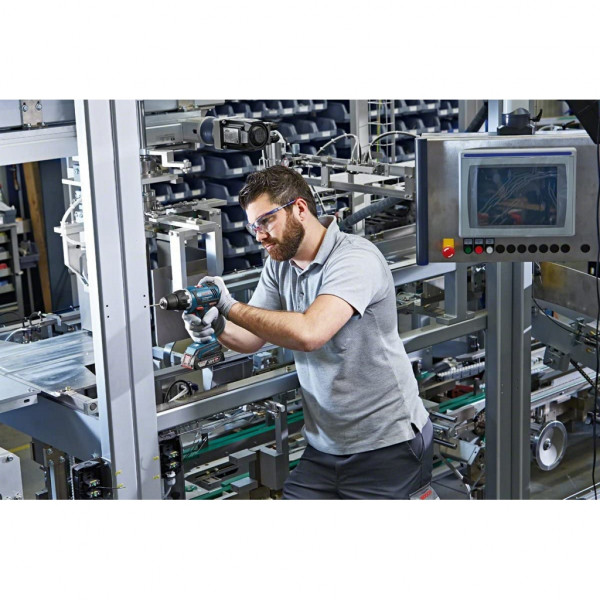 Trapano avvitatore Bosch GSR 18 V-LI con 2 batterie e accessori
