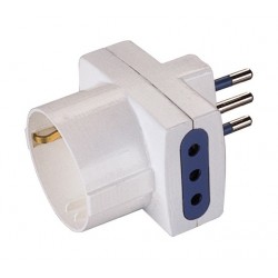 Adattatore plurist.:spina 10a 2p+t, 2 prese 10a 2p