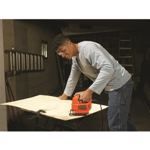 Seghetto alternativo compatto 400 w Black+Decker DKS501-QS