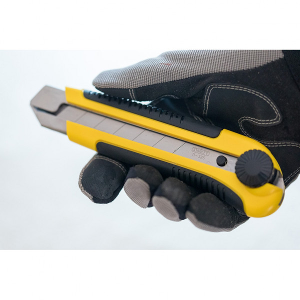 Cutter acciaio bimateriale lama 25 mm l. 180 mm stanley 1-10-425