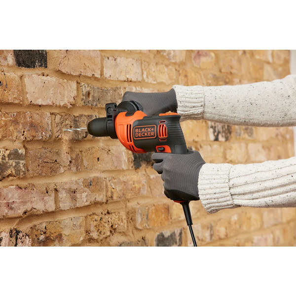 Trapano a percussione 710W con valigetta Black+Decker BEH710K-QS