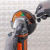 Smerigliatrice angolare a batteria 18 v 4,0 ah - 125 mm bcg720m1-qw black+decker