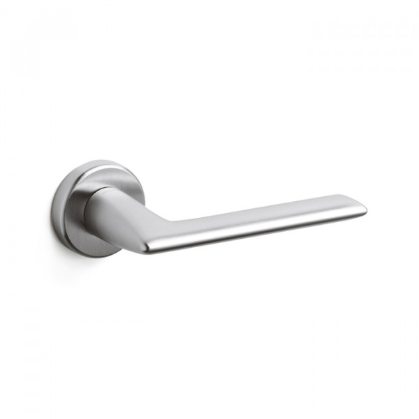 Maniglia olivari tecno m182 con rosetta e bocchetta tonde diametro 47 mm cromato opaco per porte da interni