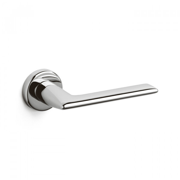Maniglia olivari tecno m182 con rosetta e bocchetta tonde diametro 47 mm cromato per porte da interni