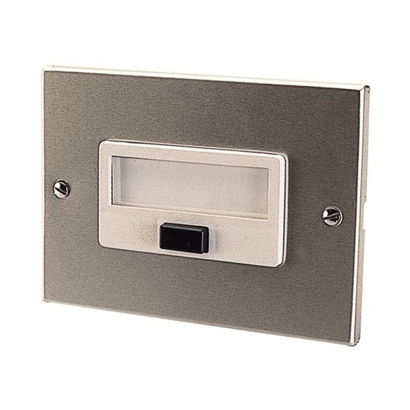 Pulsante unip. 10a per campanello, compl. di placc